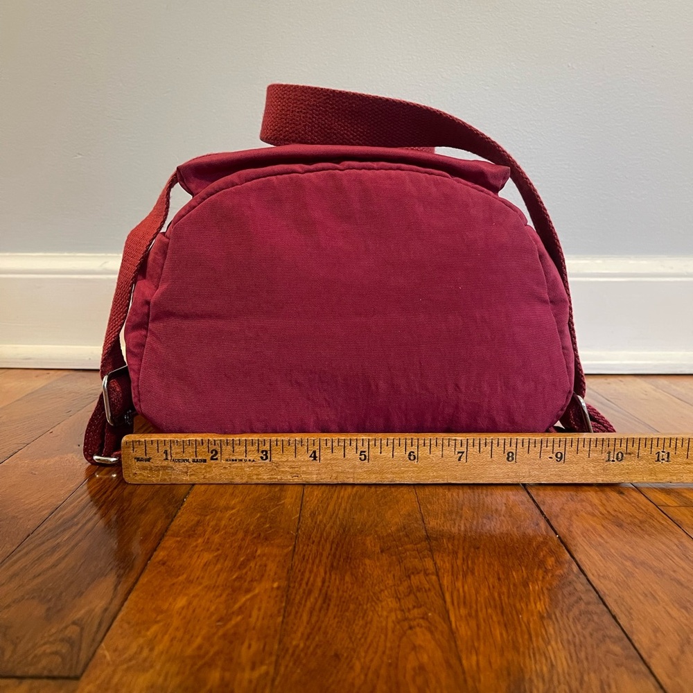 Beautiful Kipling Backpack With Monkey Keychain - image 3